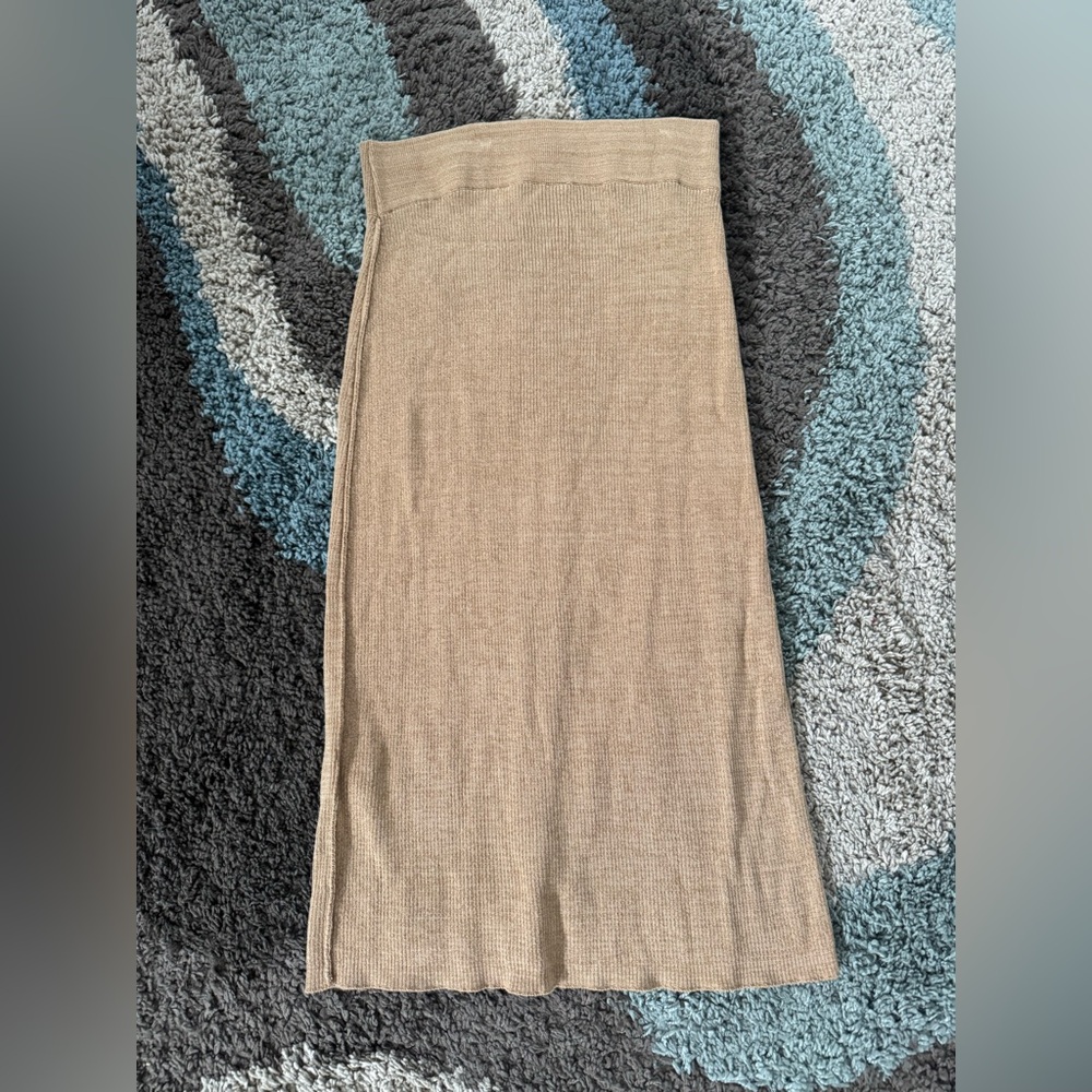 Floor Skirt